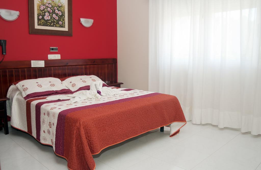 Hotel Ria Toxa A Revolta Buitenkant foto
